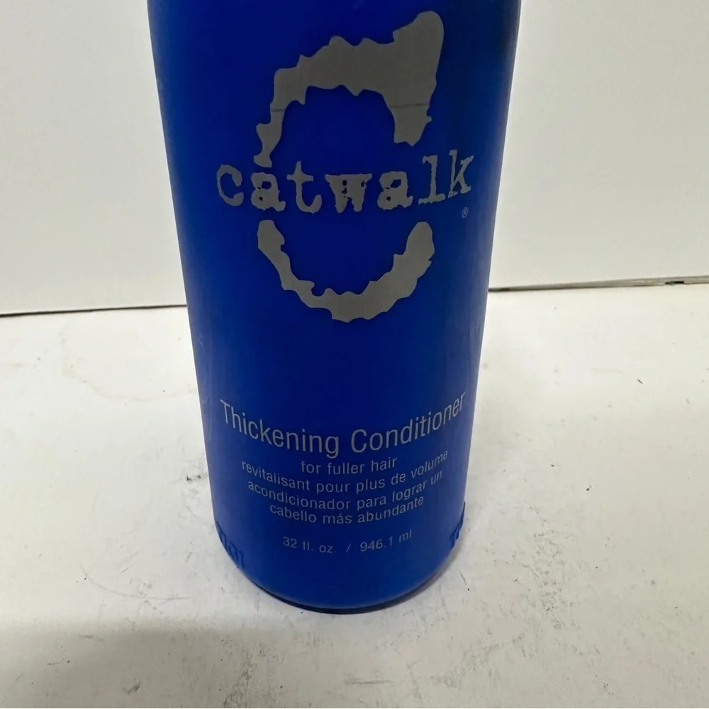 Catwalk by Tigi Thickening Conditioner for Fuller Hair 32 OZ